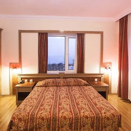 Hotel The Garden Konaklı