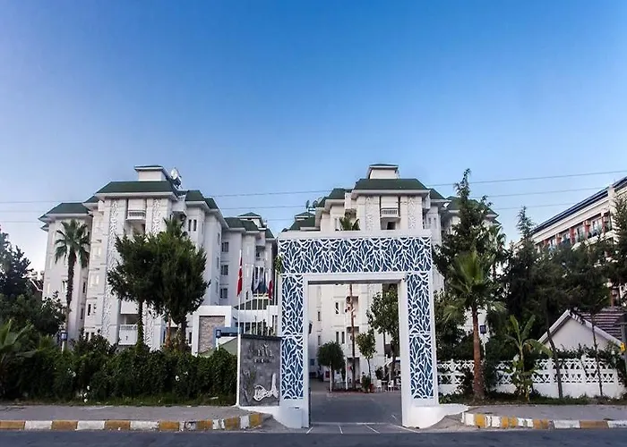 فندق The Garden كوناكلي