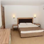The Garden Hotel 4*