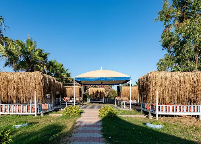 The Garden Otel
